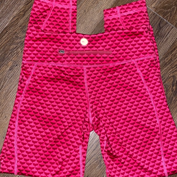 Vineyard vines pink leggings - Picture 3 of 3